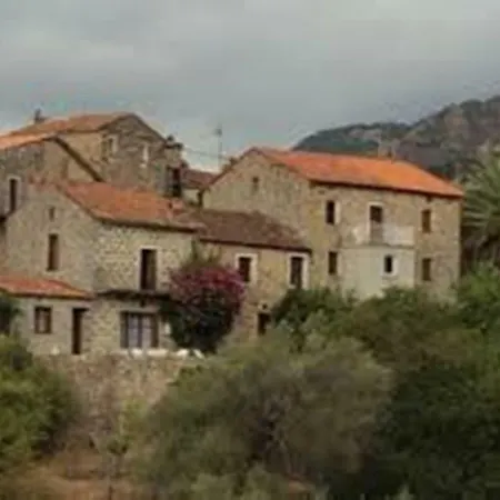 Chez Mc Donald Hostel