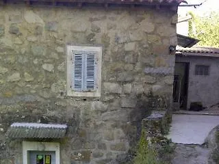 Chez Mc Donald Hostal